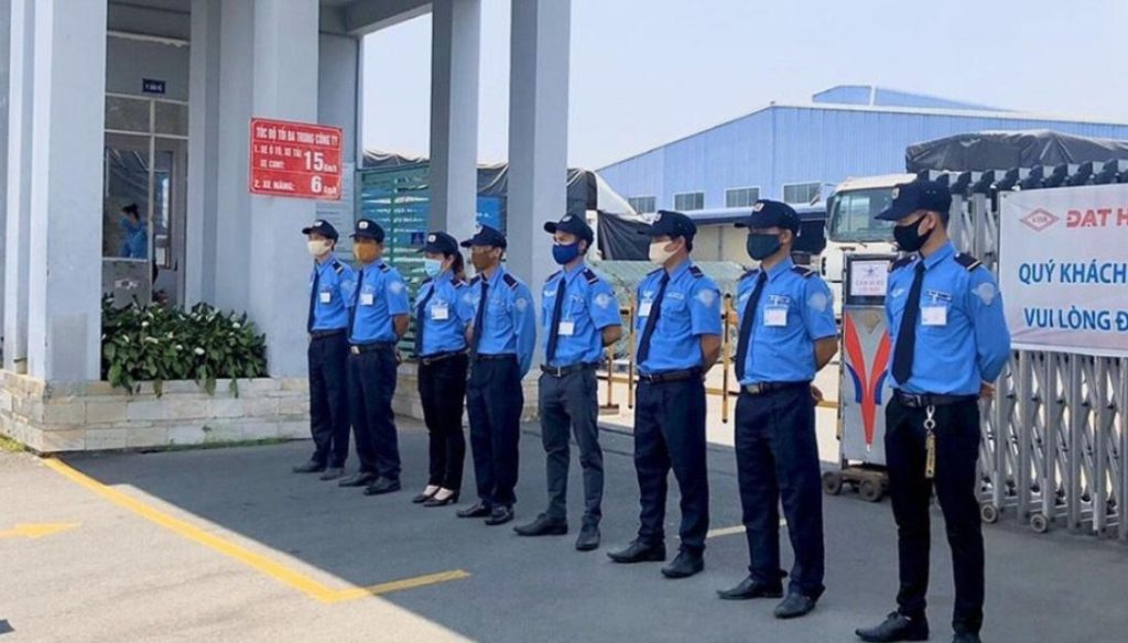 Thuê dịch vụ bảo vệ nhà máy chuyên nghiệp mang lại nhiều lợi ích thiết yếu