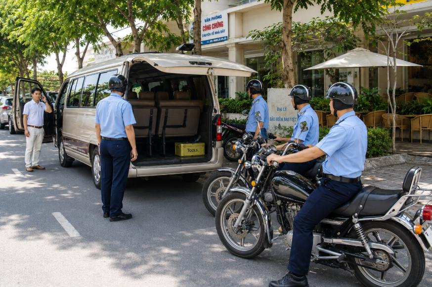 Dịch vụ bảo vệ áp tải hàng hóa đảm bảo hàng hóa trong quá trình vận chuyển và đến điểm tập kết an toàn