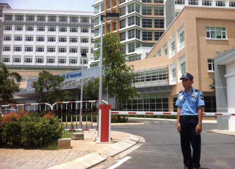 Dịch vụ bảo vệ trường học, trung tâm/cơ sở dạy học